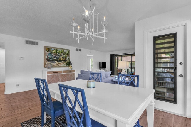 Photo - 632 Brackenwood Cove