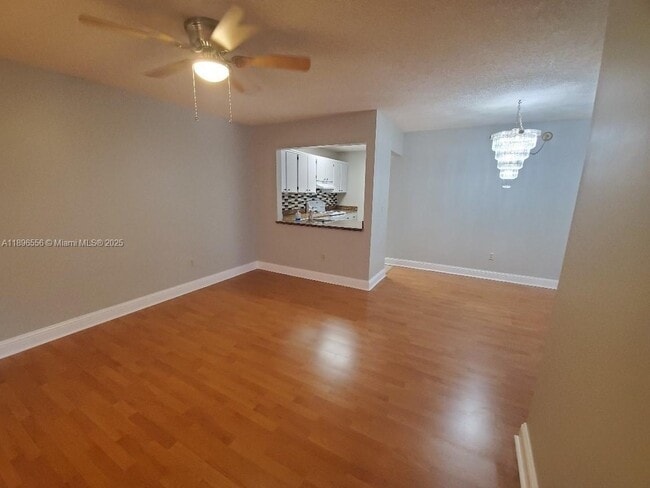 Building Photo - 2570 W 67th Pl Unit 21-2
