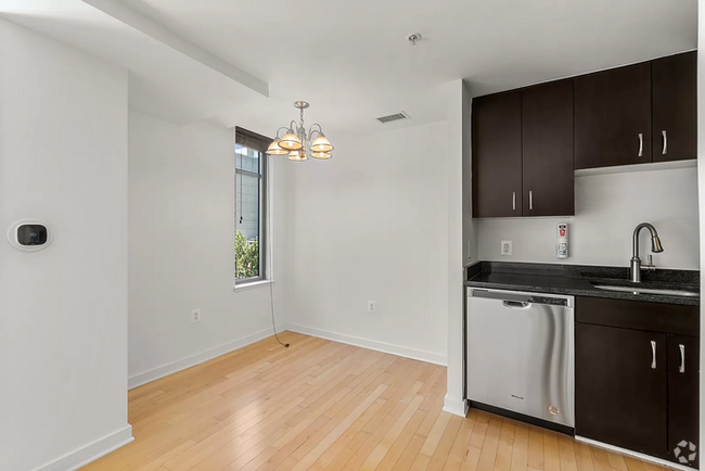 Building Photo - 475 K St NW Unit 475 Rental