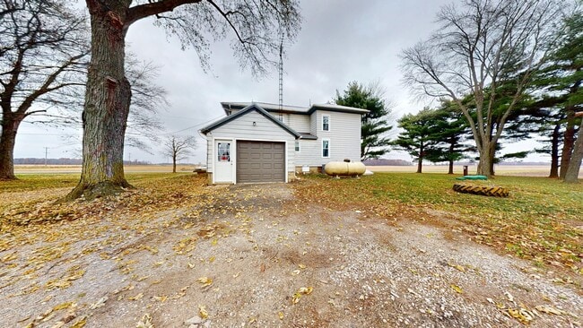 Photo - Country home in Willard!
