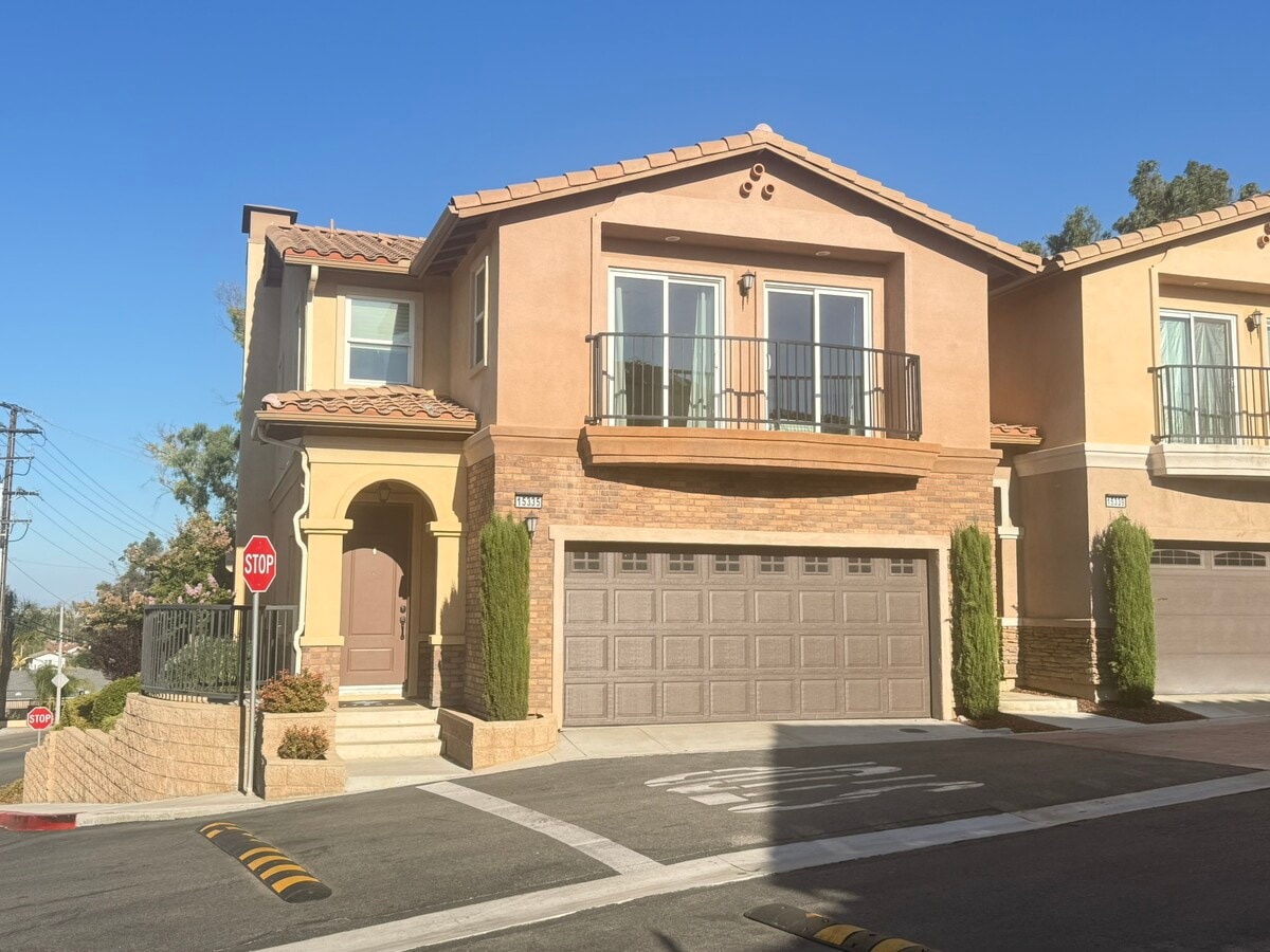 Photo - 15335 Lotus Cir Casa