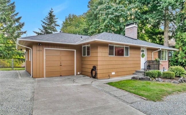 Photo - 13733 SE 272nd St