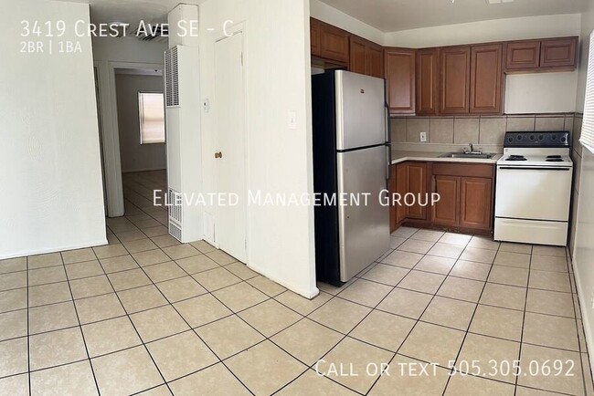 Building Photo - 3419 Crest Ave SE Unit C