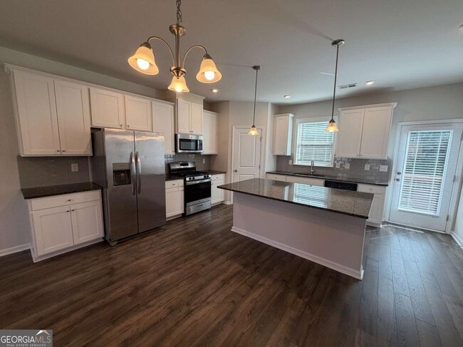 Photo - 311 Mahone Dr