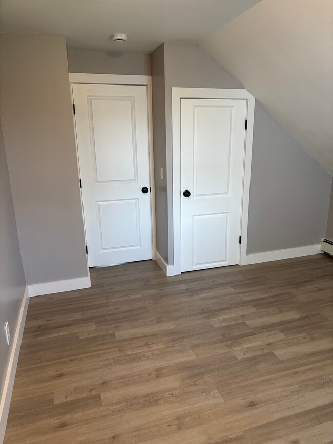 Photo - 82 Lyon Ave Unit #2