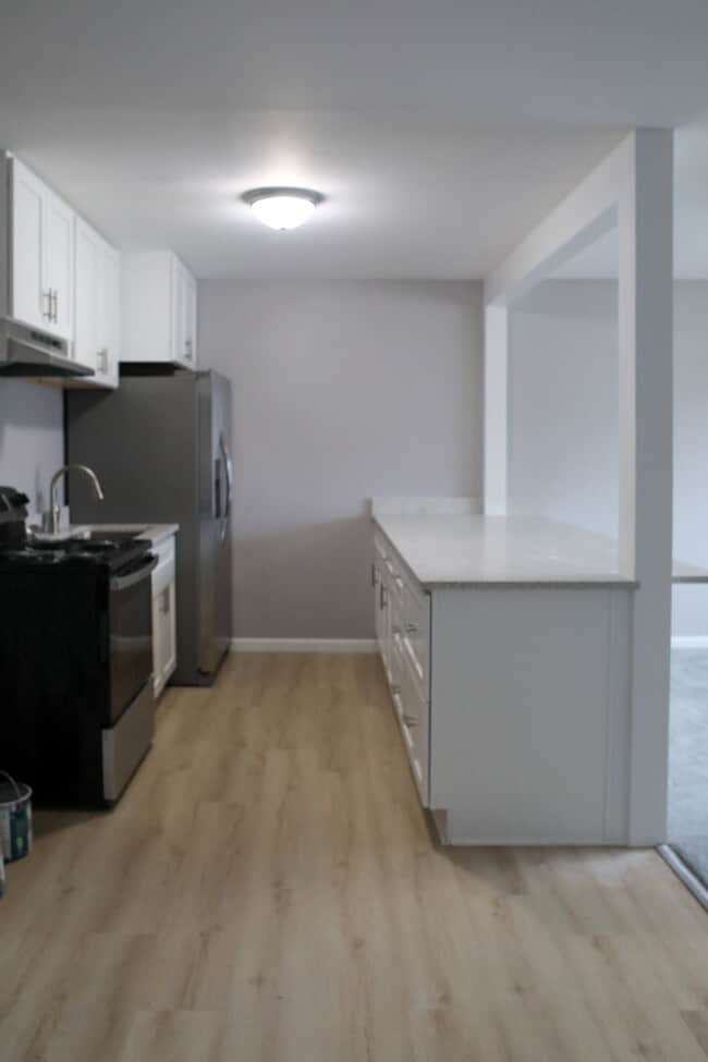Kitchen - 2981 3rd Ave Unit 6