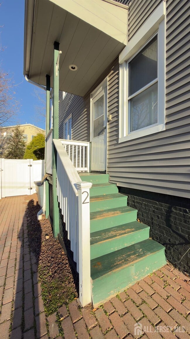 Photo - 55 Suydam St Unit 2