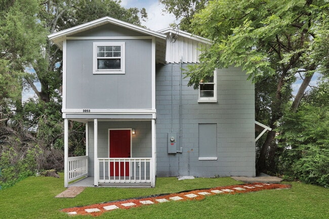 Building Photo - 3053 Fitzgerald St Rental