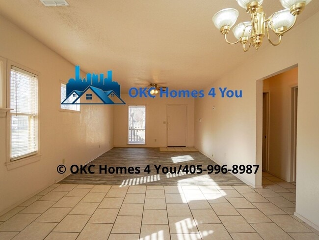 Photo - 2 Bed, 1 Bath Near Plaza & Midtown Areas