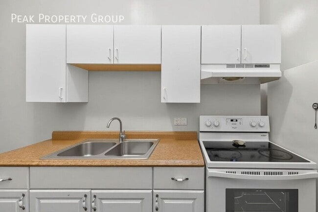 Photo - 2431 Ohio Ave Unit 3