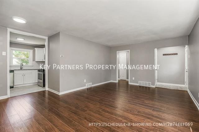 Photo - 7517 Rainbow Dr