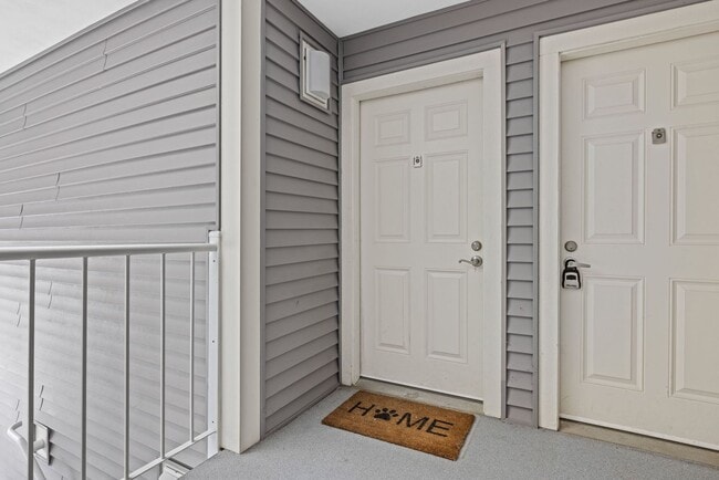 Photo - Updated & Stylish Condo in the Heart of Virginia Beach