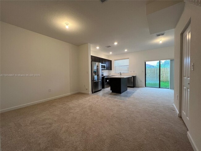 Photo - 18110 SW 148th Rd