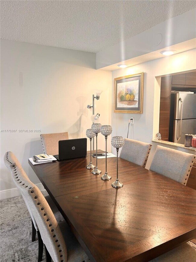 Photo - 361 S Hollybrook Dr Unit 104