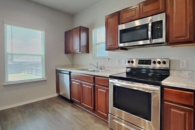 Photo - 7508 Twin Pine Ct