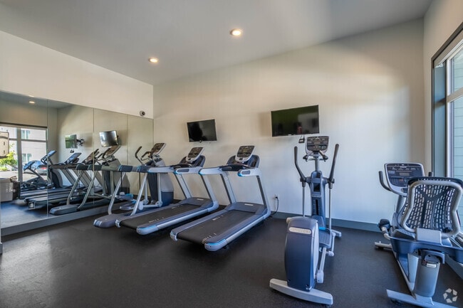 Fitness Room - Gateway Apartments