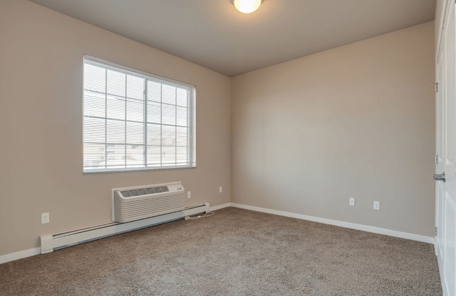 Photo - Courtyard Apartments