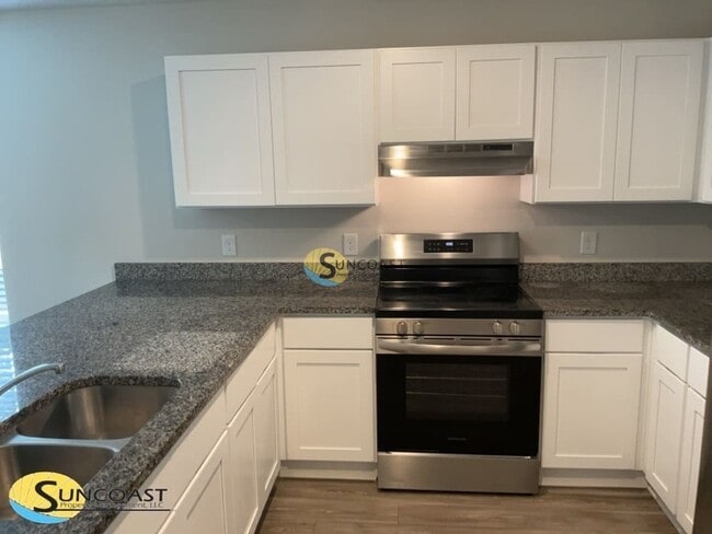 Photo - 6908 Thurston Rd