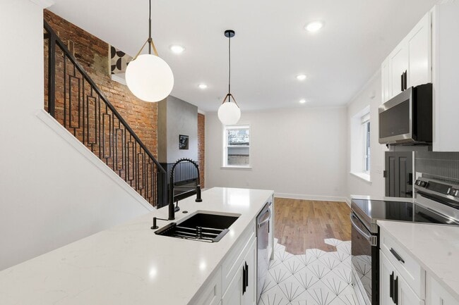 Photo - 4417 N 9th St Unidad Rear