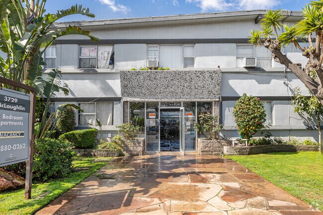 Photo - McLaughlin Apartments