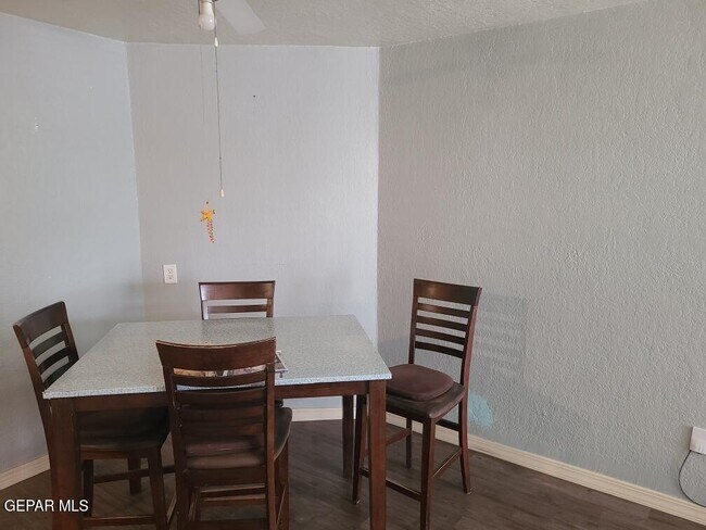 Photo - 701 W Yandell Dr Unit 4