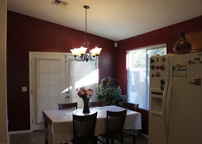 Photo - 2625 S 65th Dr