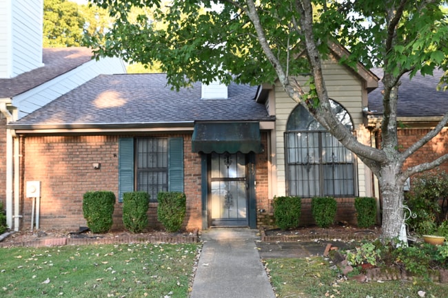 Building Photo - 1249 Magnolia Pl Rental