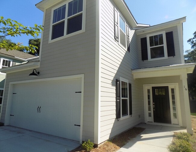 Building Photo - Home Close to Mitchellville Park