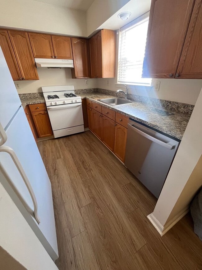 Photo - Patriot's Ridge 2 Bd / 1.5 Bth Townhome