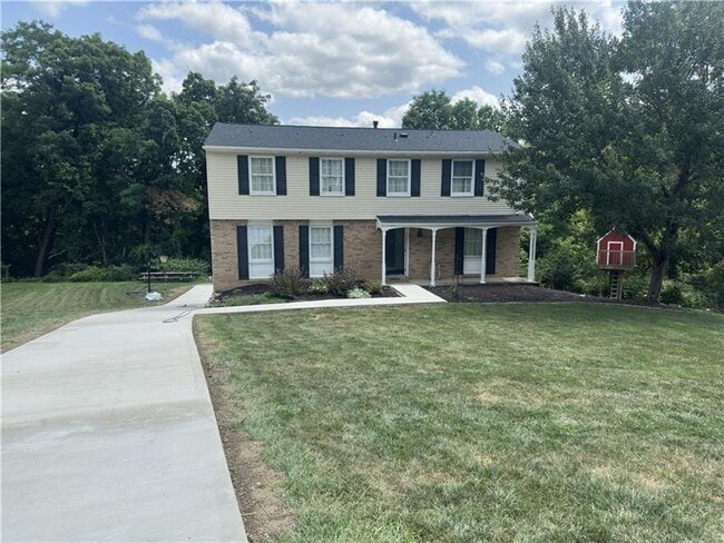 Building Photo - 1376 Pheasant Cir