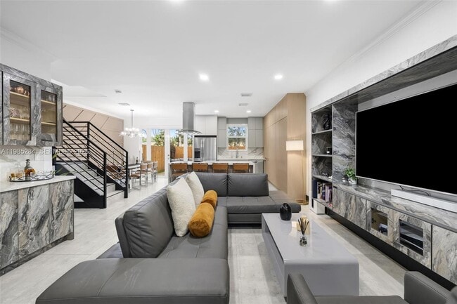 Photo - 7852 NW 116 Pl