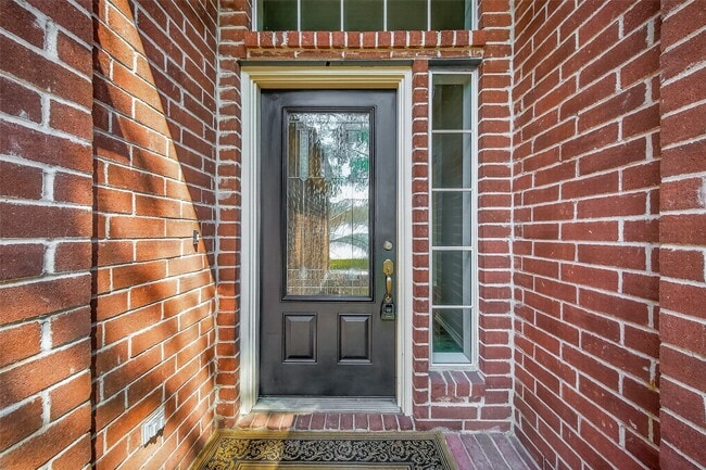Photo - 2306 Lord Nelson Dr