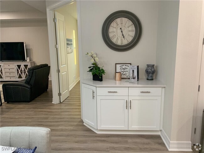 Building Photo - 208 Indies Dr E Unit 202 Rental