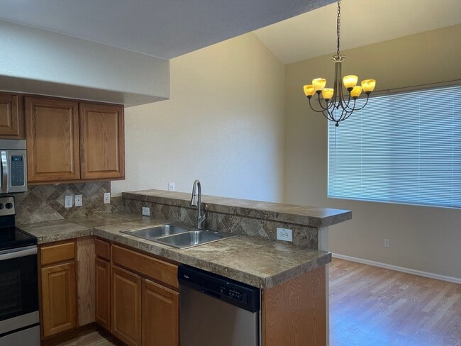 Photo - 2nd floor - 2 bed 2 bath with loft in Aurora!