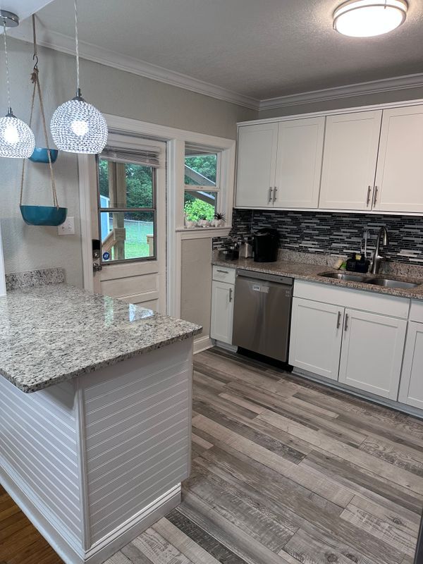 Photo - 5614 Nettie Rd