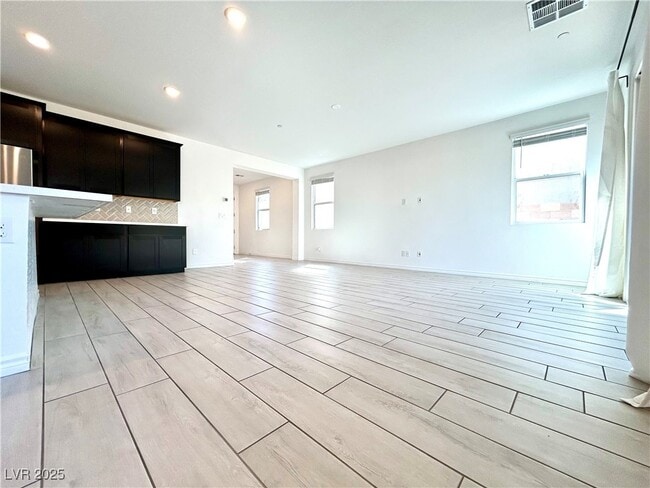 Photo - 839 Nova Heights St