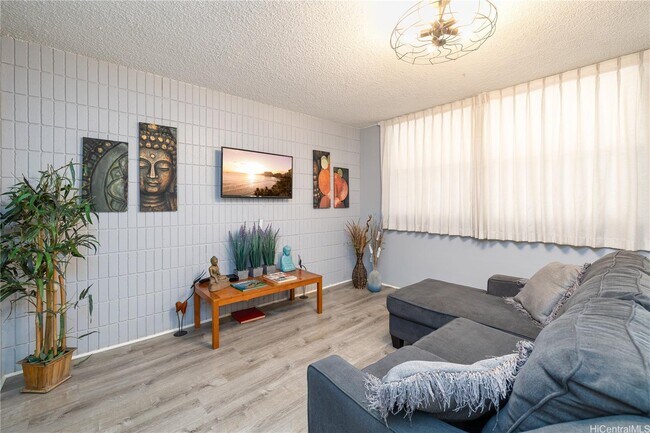 Photo - The Kalakauan Unit 406