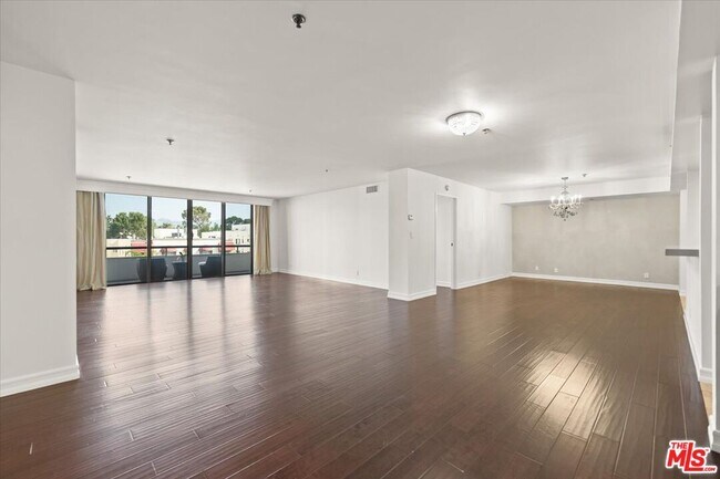 10660 Wilshire Blvd Unit 705