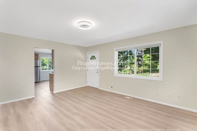 Photo - 2 Bedroom Home on a Large Lot in SW!