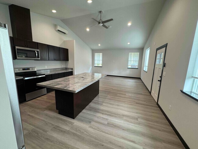 Photo - 497 W Ocean View Dr