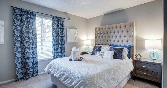 Latitude 28 Apartments