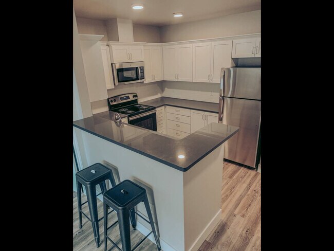 446 Cocina - Coug Housing