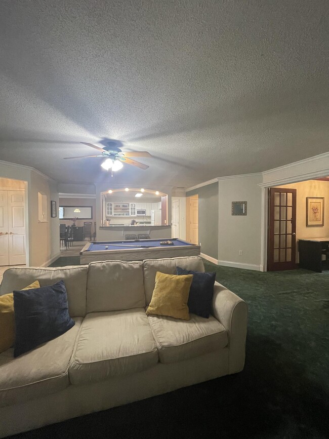 Photo - 7812 Swails St