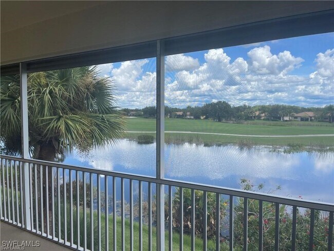 Photo - 5706 Mayflower Way Unidad 205