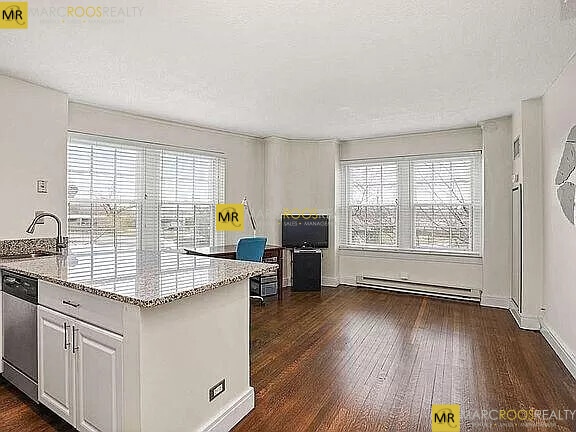Photo - 534 Beacon St Unit 305