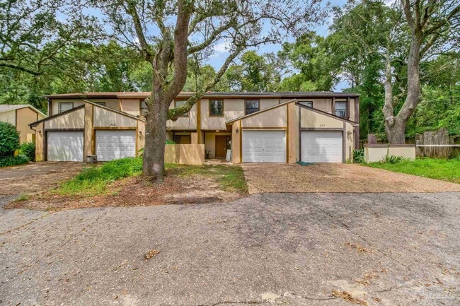 Building Photo - 464 E Burgess Rd