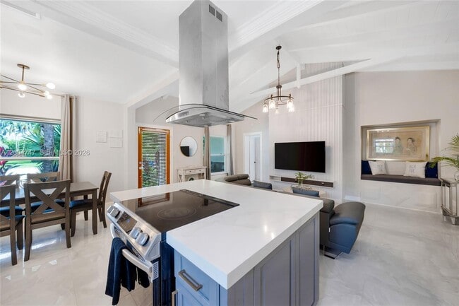 Photo - 1050 Harrison St