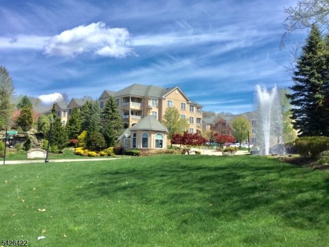 Photo - 2112 Clinton Ln Unit 2112