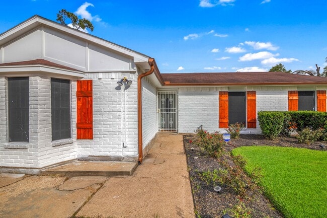 Photo - 14527 Dartwood Dr