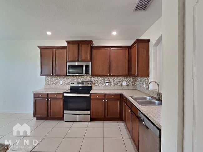 Photo - 4991 Windbourne Way